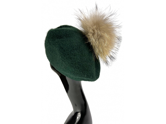 Tamsiai žalios spalvos stilinga beretė